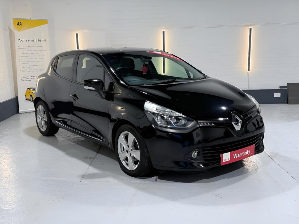 Used Renault Clio 2015 for sale - 76621598: Photo 2