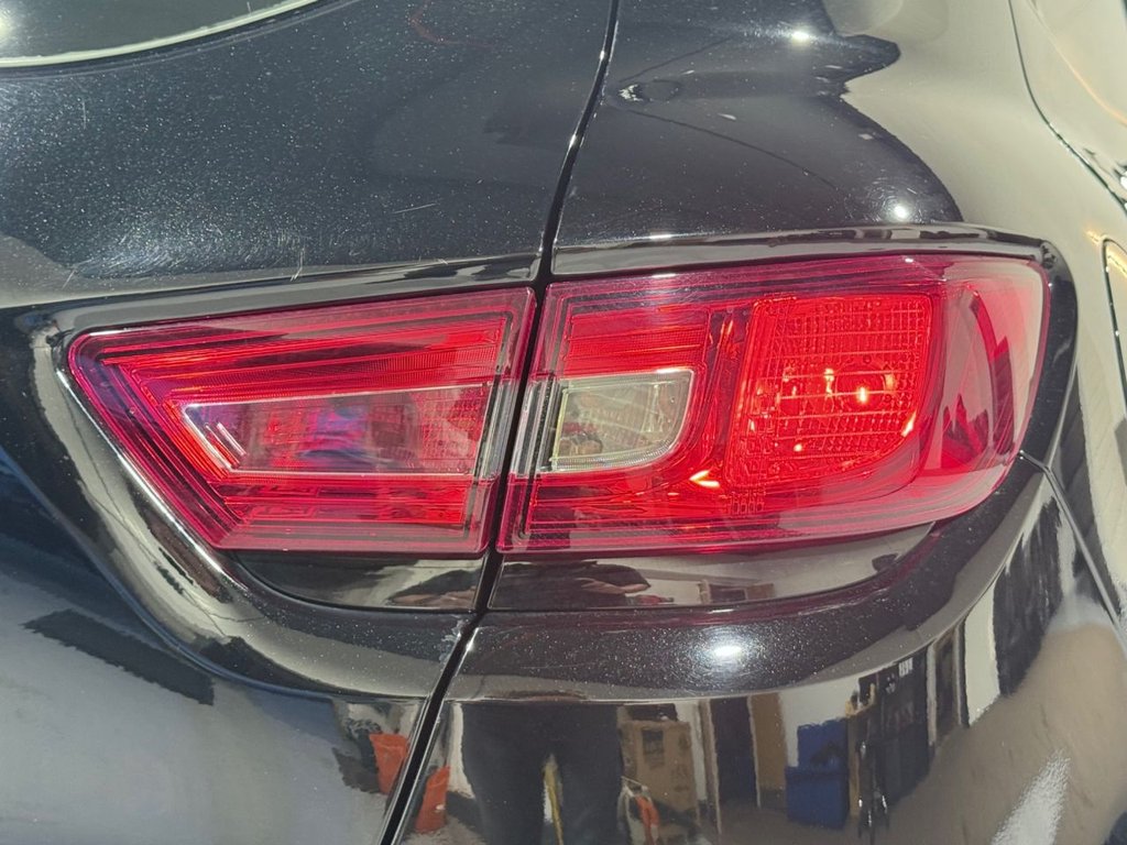 Used Renault Clio 2015 for sale - 76621598: Photo 20