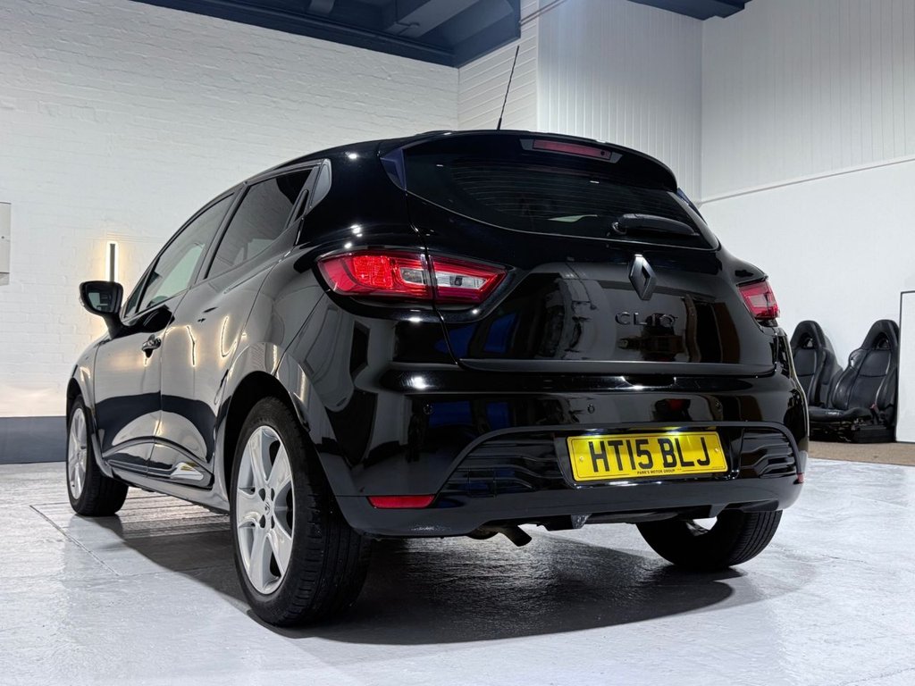 Used Renault Clio 2015 for sale - 76621598: Photo 6