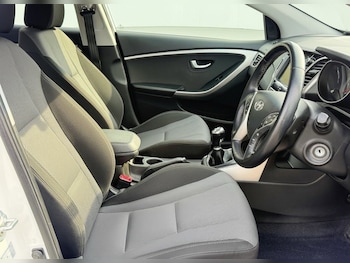 Used Hyundai i30 2016 for sale - 78472438: Photo
