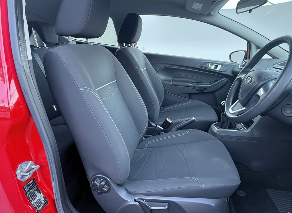 Used Ford Fiesta 2014 for sale - 76923533: Photo 3