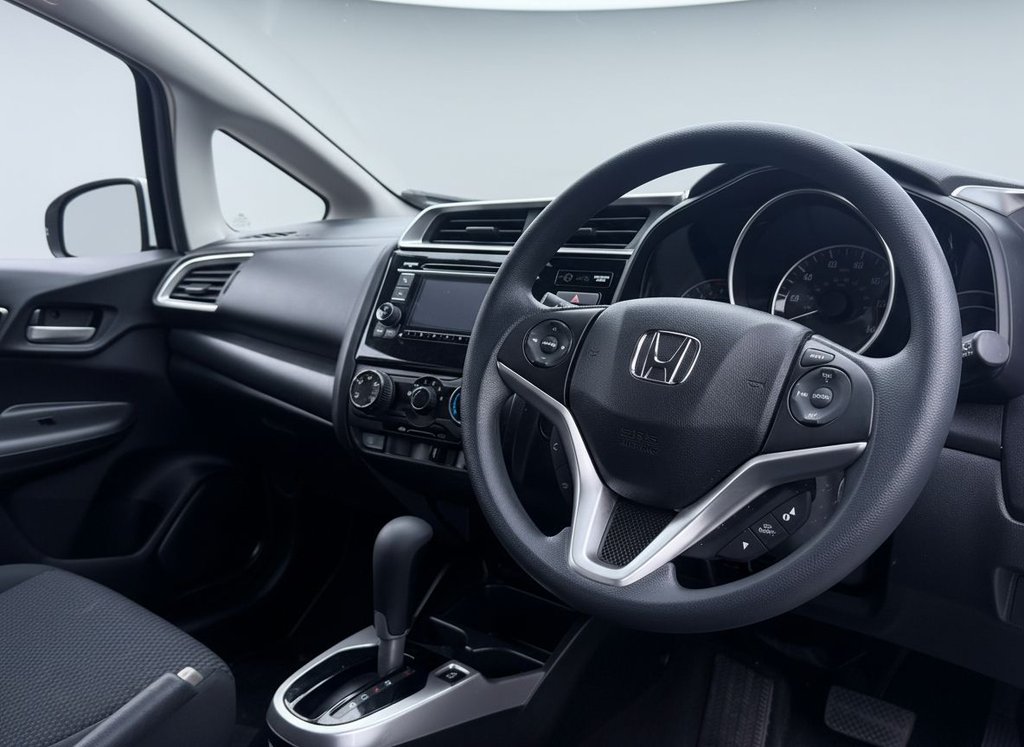 Used Honda Jazz 2019 for sale - 77072536: Photo 5