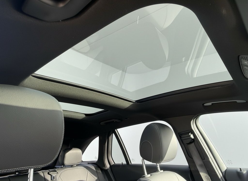 Used Mercedes-Benz GLC 2018 for sale - 78044901: Photo 10