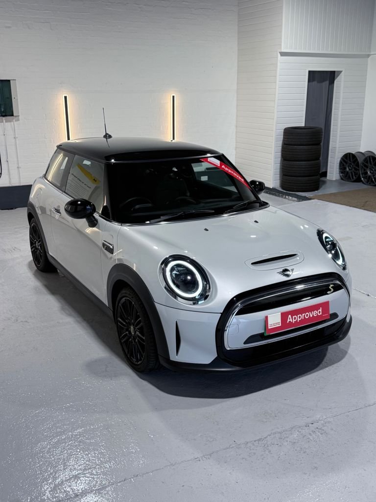 Used MINI Hatch 2021 for sale - 77551457: Photo 12