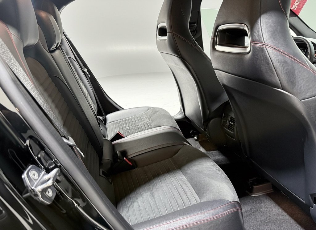 Used Mercedes-Benz GLA 2018 for sale - 77193390: Photo 10