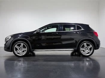 Used Mercedes-Benz GLA 2018 for sale - 77193390: Photo