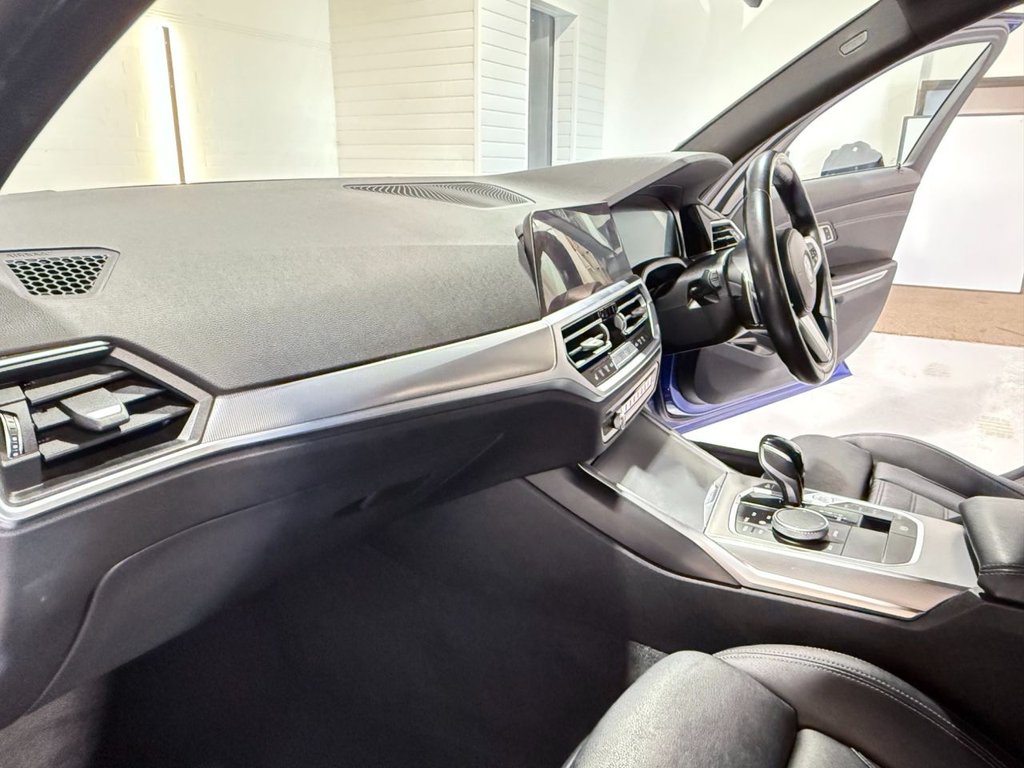 Used BMW 3 Series 2019 for sale - 76621590: Photo 3