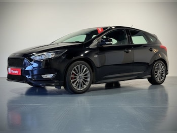 Used Ford Focus 2017 for sale - 78706401: Photo