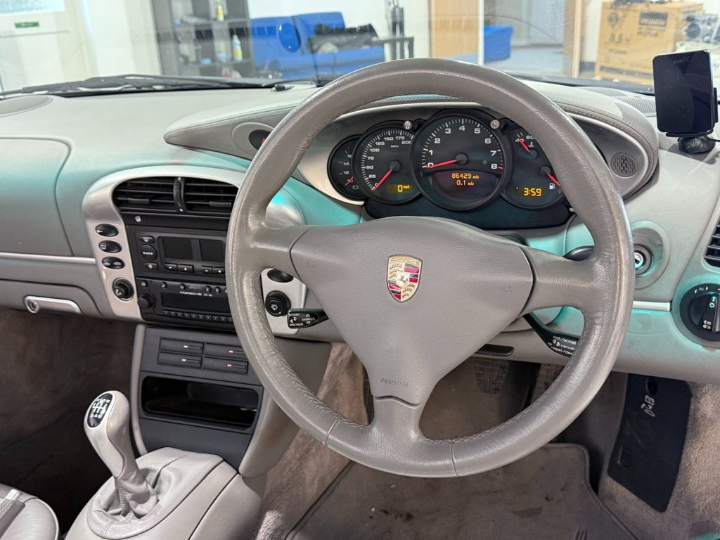 Used Porsche 911 2002 for sale - 76621566: Photo 20