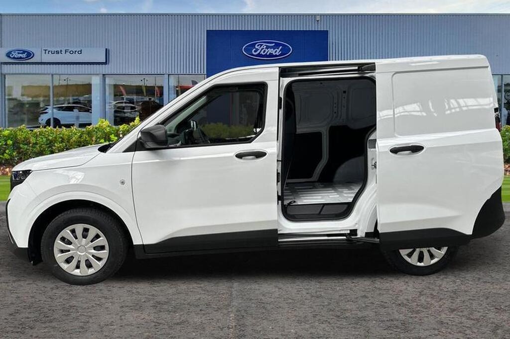 Used Ford Transit Courier 2026 for sale - 78176160: Photo 2