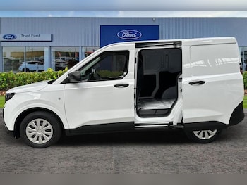 Used Ford Transit Courier 2026 for sale - 78176160: Photo