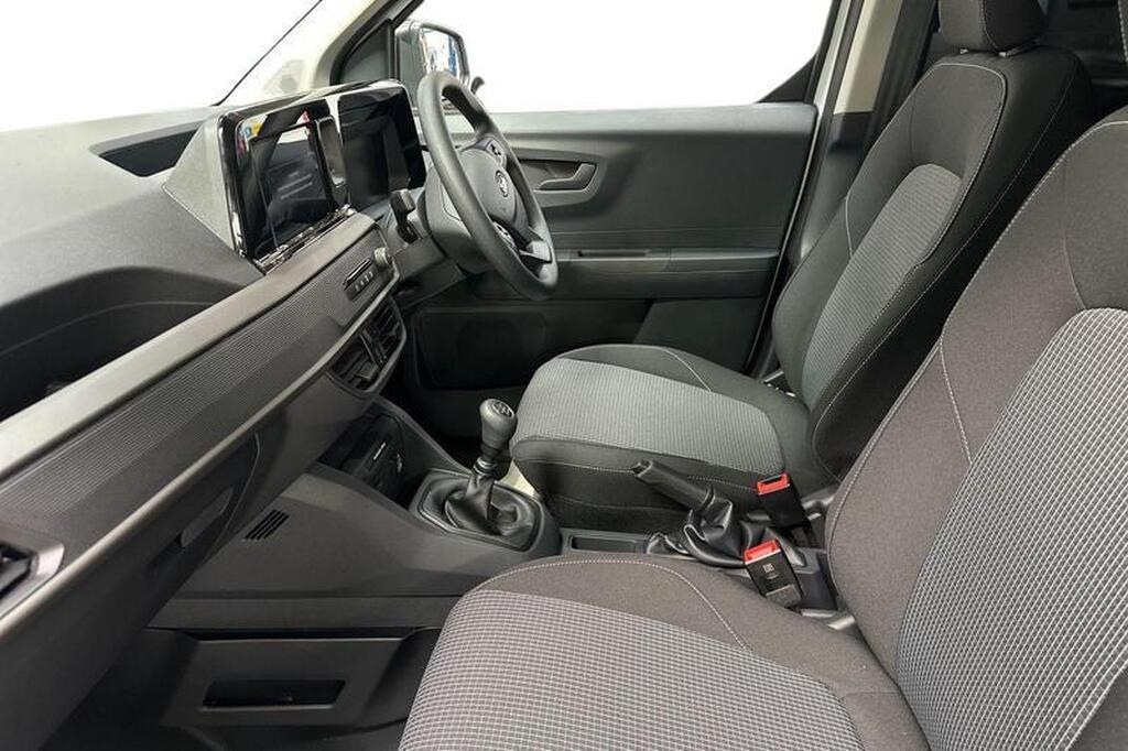 Used Ford Transit Courier 2026 for sale - 78176160: Photo 3