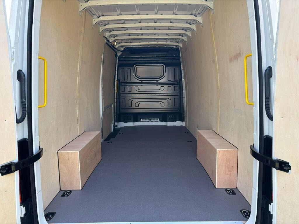 Used Volkswagen Crafter 2026 for sale - 77707935: Photo 11