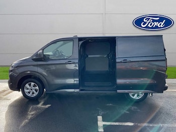 Used Ford Transit Custom 2025 for sale - 76100937: Photo