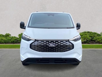 Used Ford Transit Custom 2024 for sale - 77997013: Photo