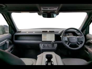 Used Land Rover Defender 2025 for sale - 75202593: Photo