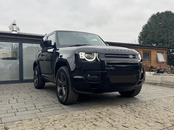 Used Land Rover Defender 2025 for sale - 75626889: Photo 2