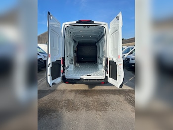 Used Ford Transit 2026 for sale - 78352513: Photo