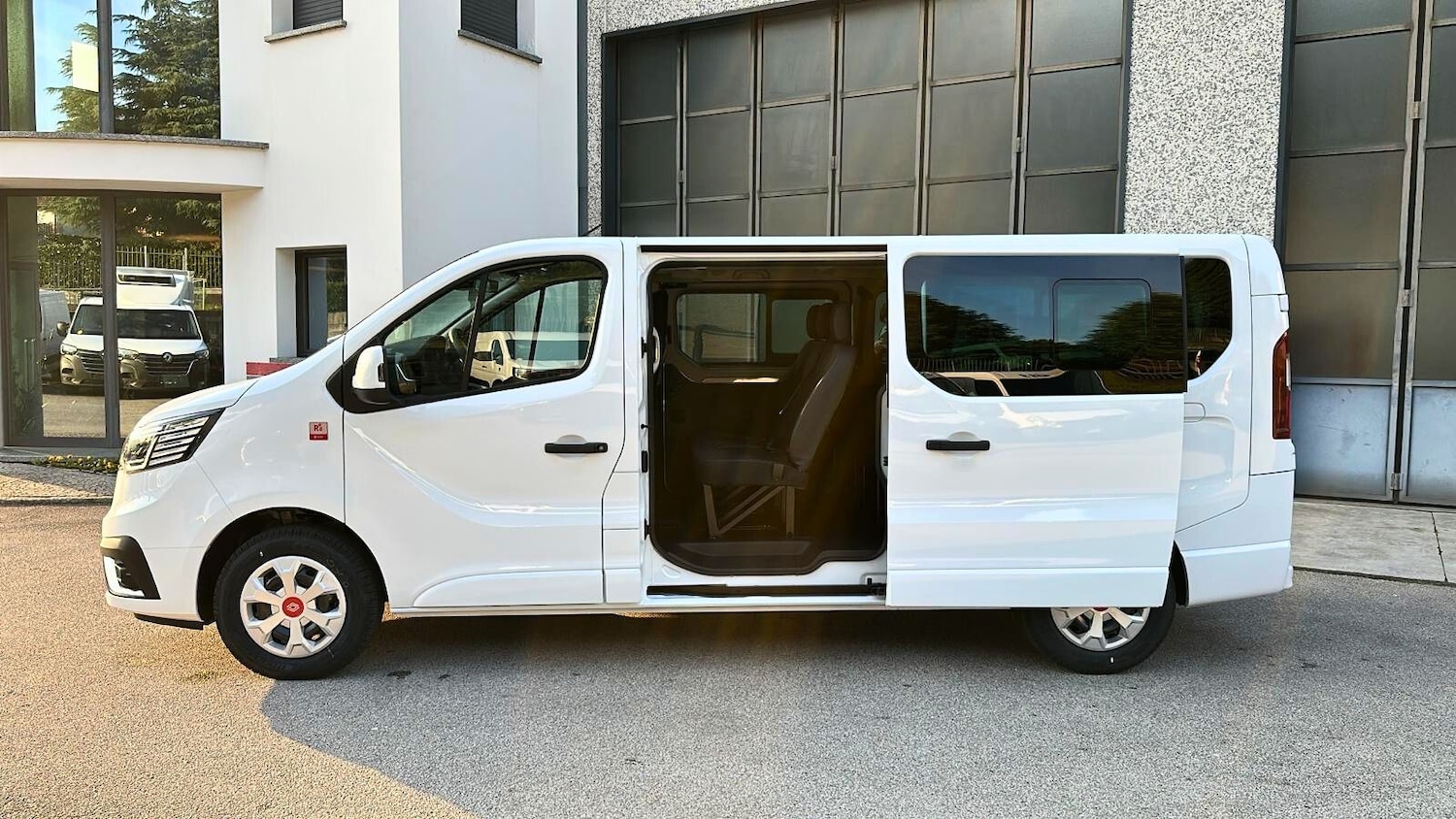 Used Renault Trafic 2026 for sale - 77628420: Photo 6