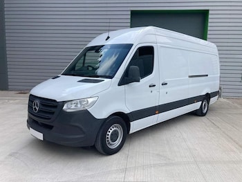 Mercedes-Benz Sprinter feature image