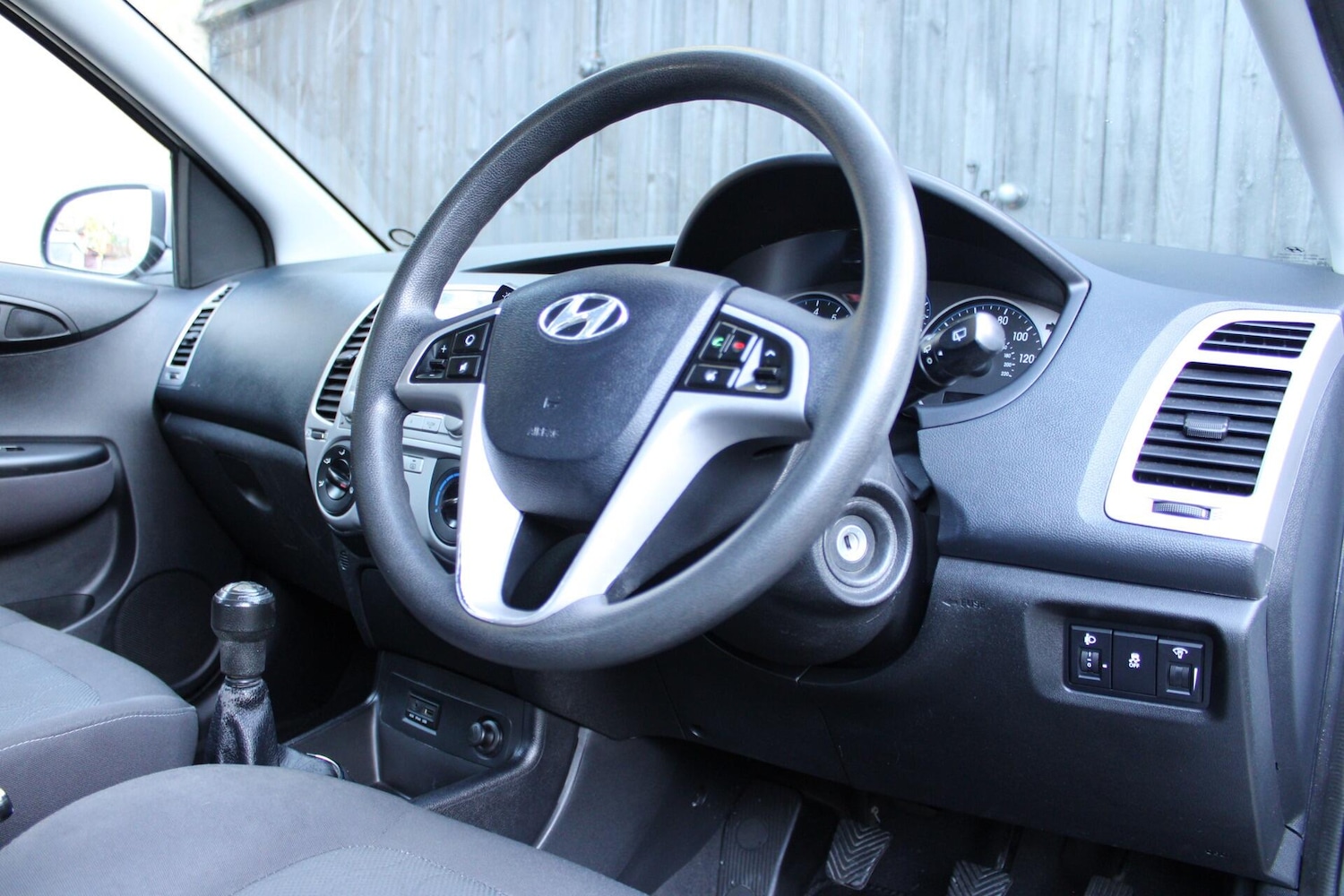 Used Hyundai i20 2012 for sale - 75839603: Photo 35