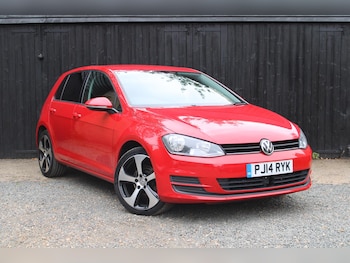 Volkswagen - Golf