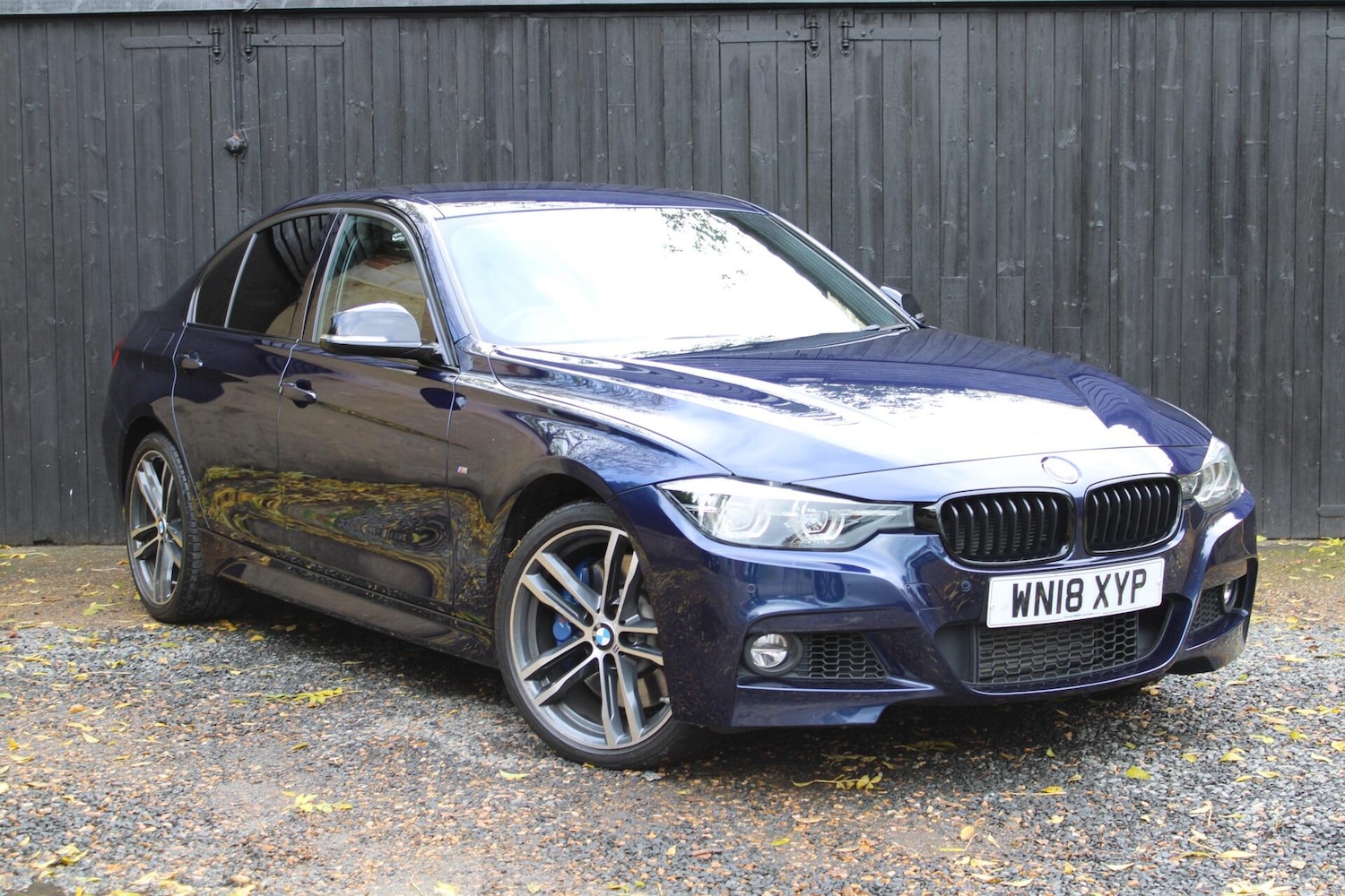 Used BMW 3 Series 2018 for sale - 76337015: Photo 1