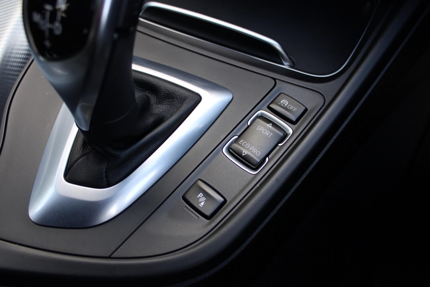 Used BMW 3 Series 2018 for sale - 76337015: Photo 38