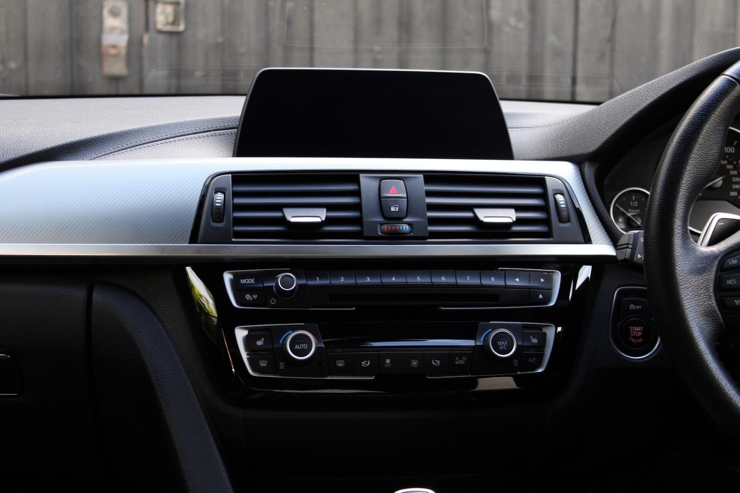 Used BMW 3 Series 2018 for sale - 76337015: Photo 48