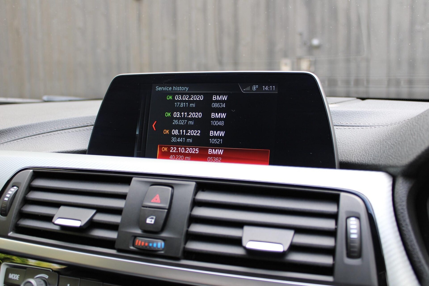 Used BMW 3 Series 2018 for sale - 76337015: Photo 54