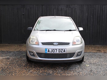 Used Ford Fiesta 2007 for sale - 75768982: Photo