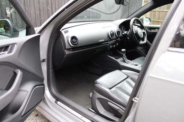 Used Audi RS3 2016 for sale - 76246611: Photo 10