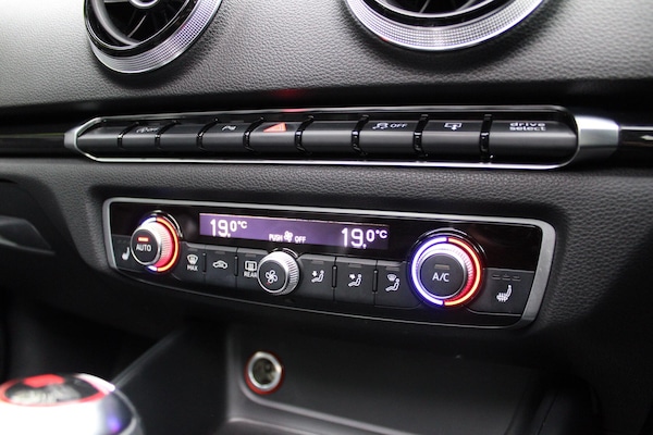 Used Audi RS3 2016 for sale - 76246611: Photo 41