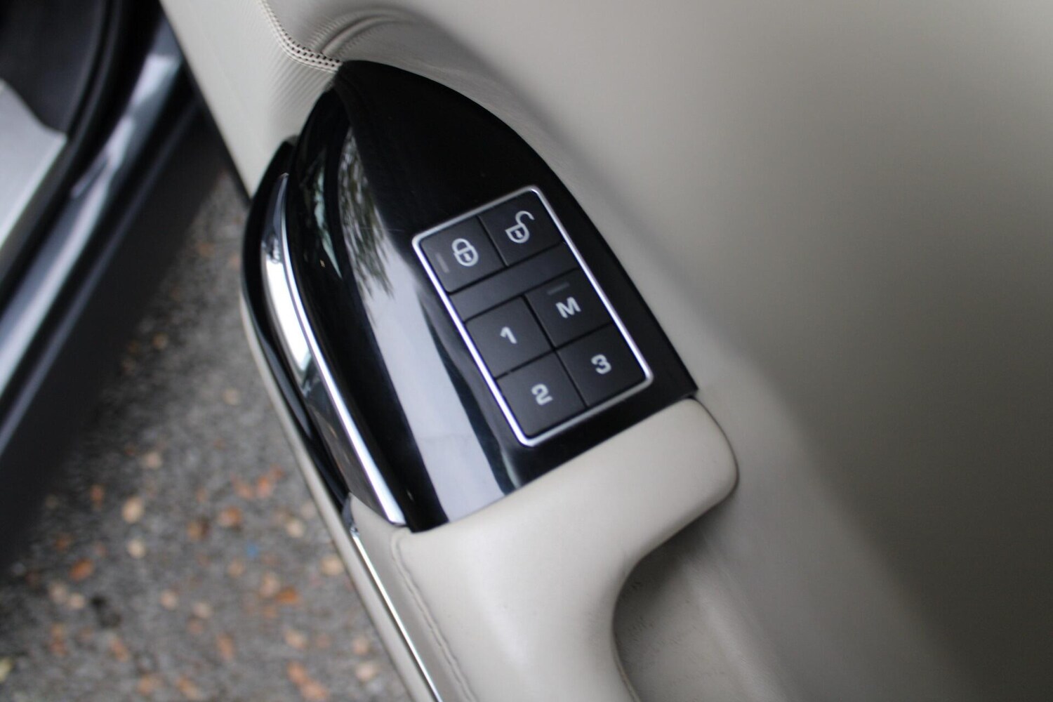 Used Land Rover Range Rover 2014 for sale - 76295265: Photo 38