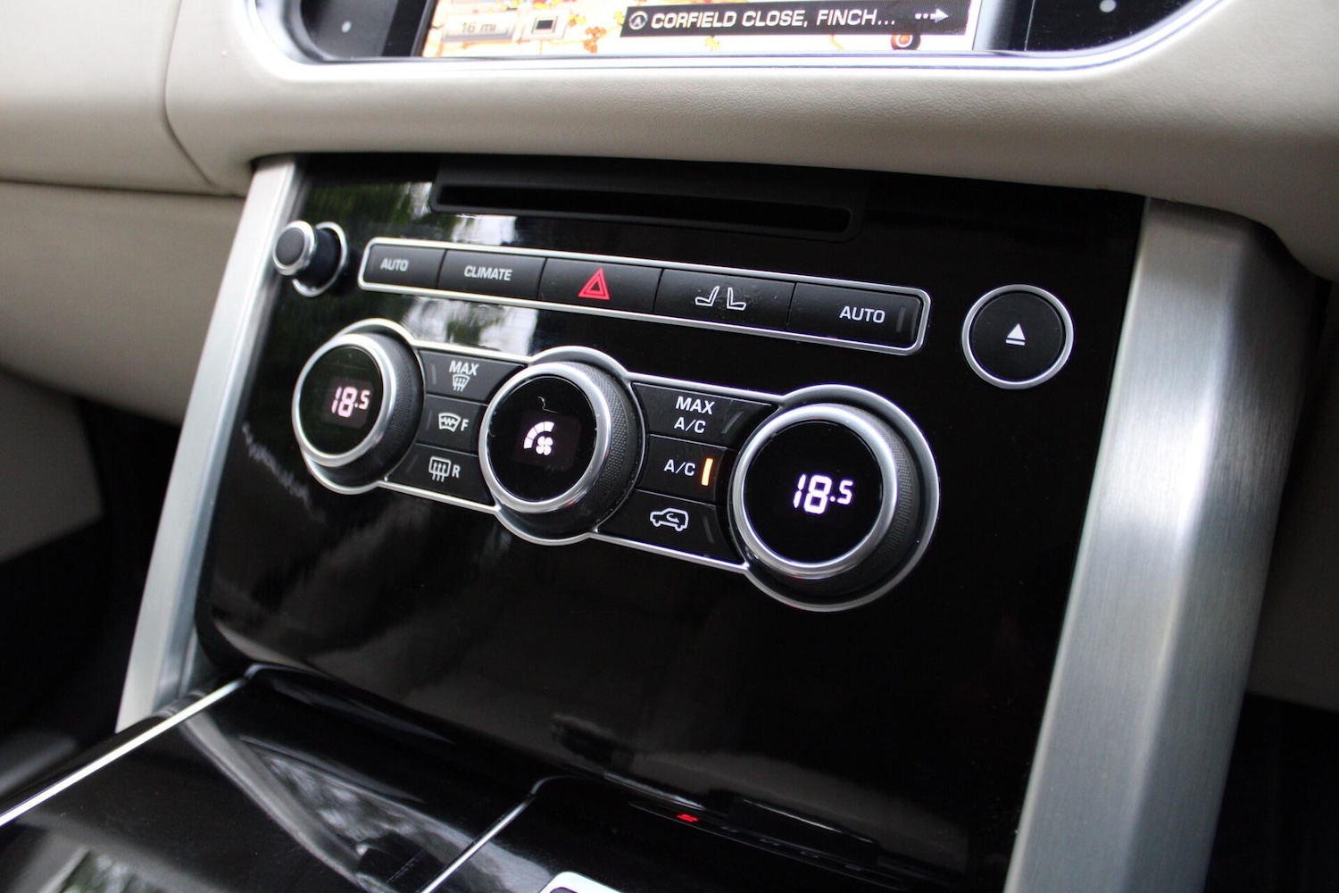 Used Land Rover Range Rover 2014 for sale - 76295265: Photo 47