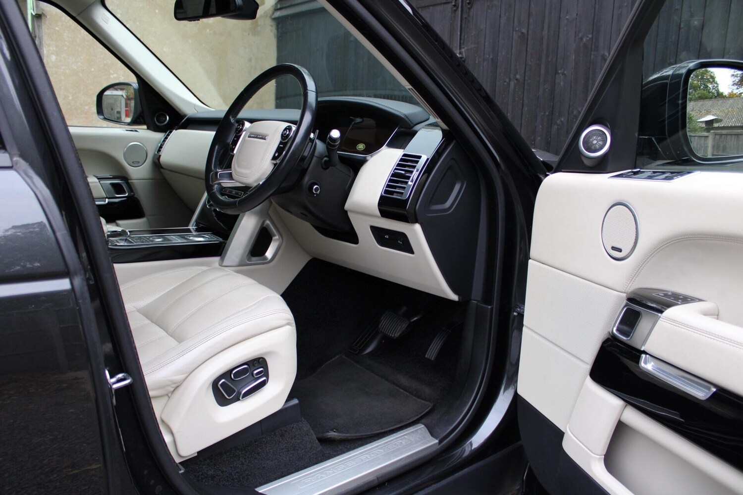 Used Land Rover Range Rover 2014 for sale - 76295265: Photo 8
