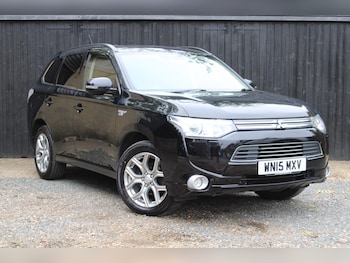 Used Mitsubishi Outlander 2015 for sale - 76240181: Photo