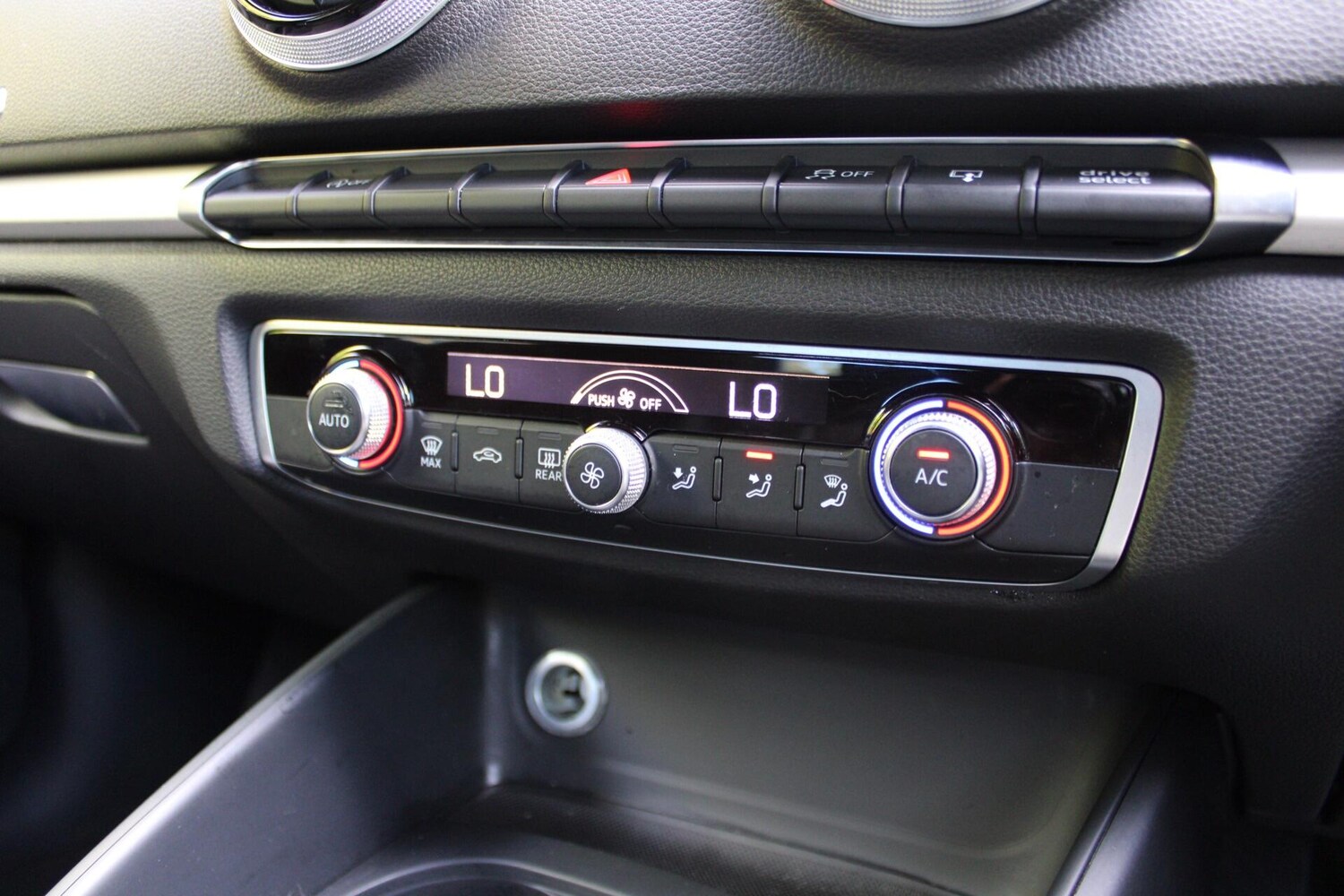 Used Audi A3 2016 for sale - 75809023: Photo 42