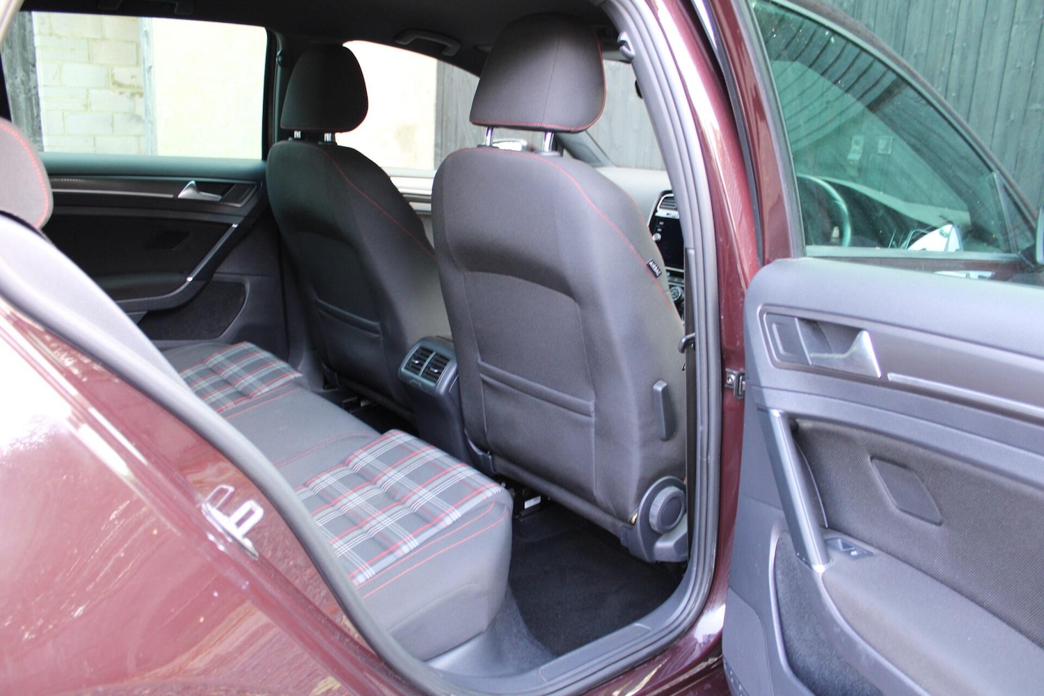 Used Volkswagen Golf 2017 for sale - 76031582: Photo 13