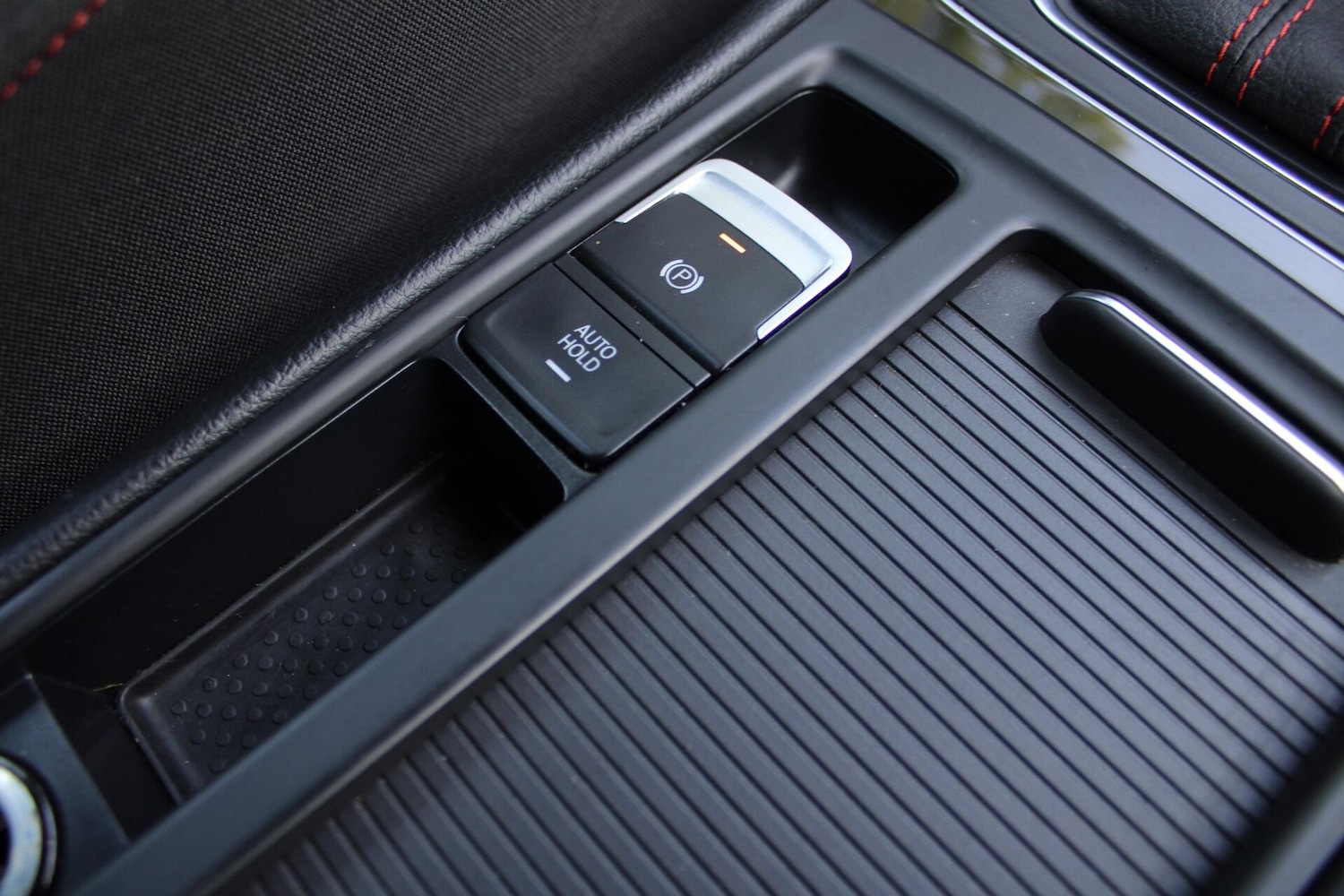 Used Volkswagen Golf 2017 for sale - 76031582: Photo 33