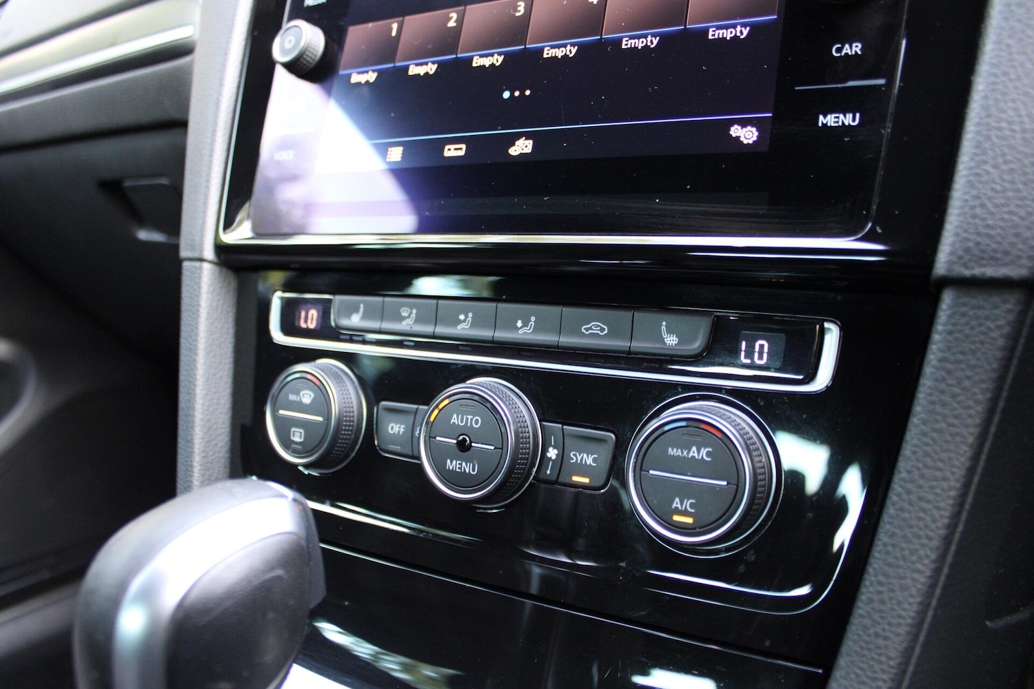 Used Volkswagen Golf 2017 for sale - 76031582: Photo 35