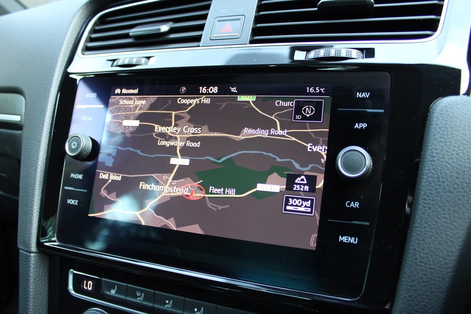 Used Volkswagen Golf 2017 for sale - 76031582: Photo 37