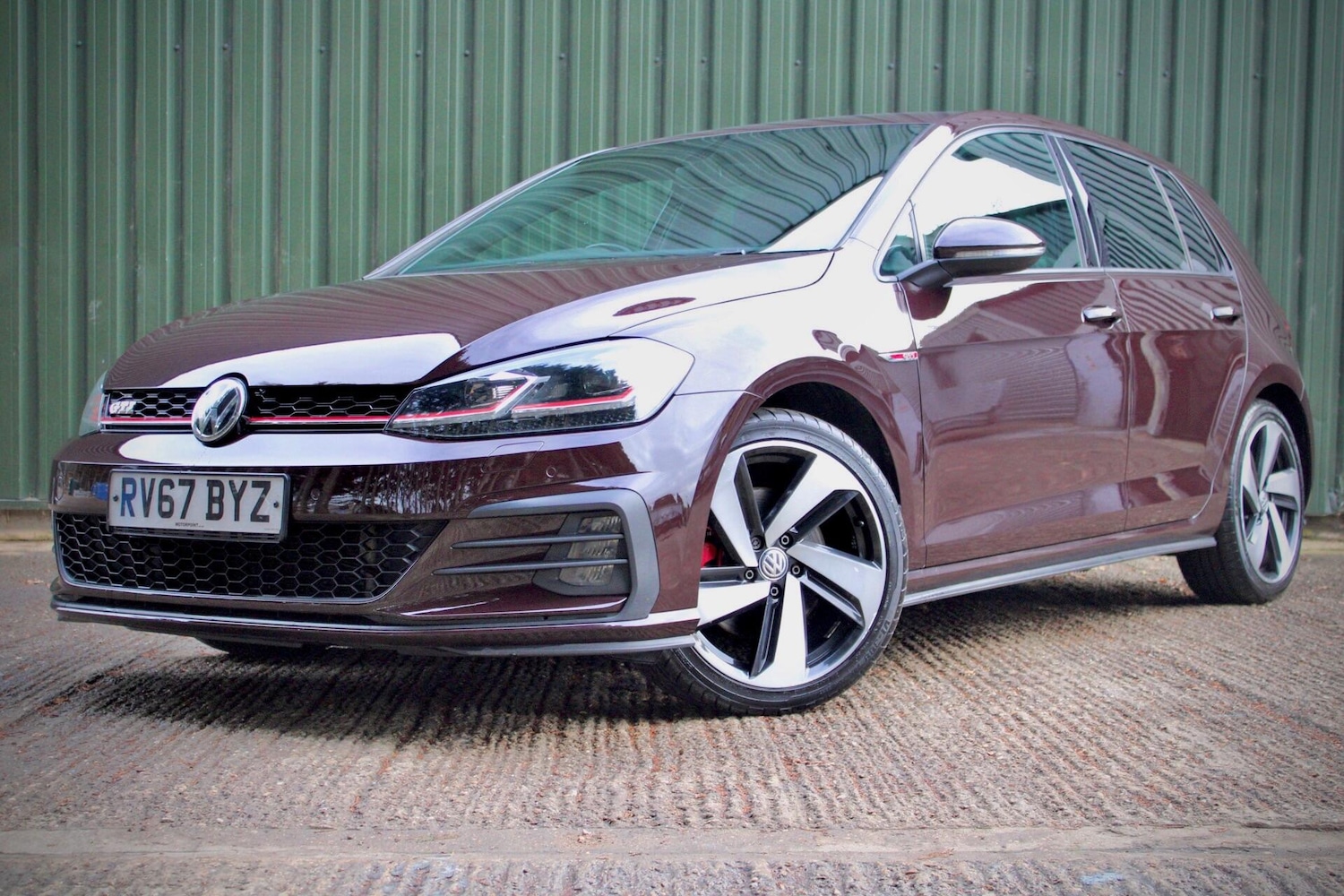 Used Volkswagen Golf 2017 for sale - 76031582: Photo 5