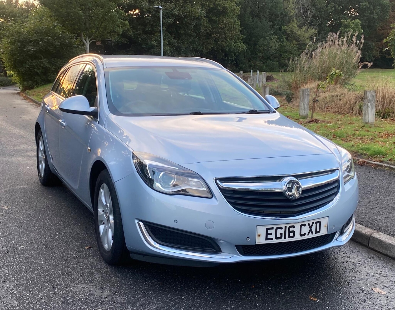 Used Vauxhall Insignia 2016 for sale - 77910728: Photo 2