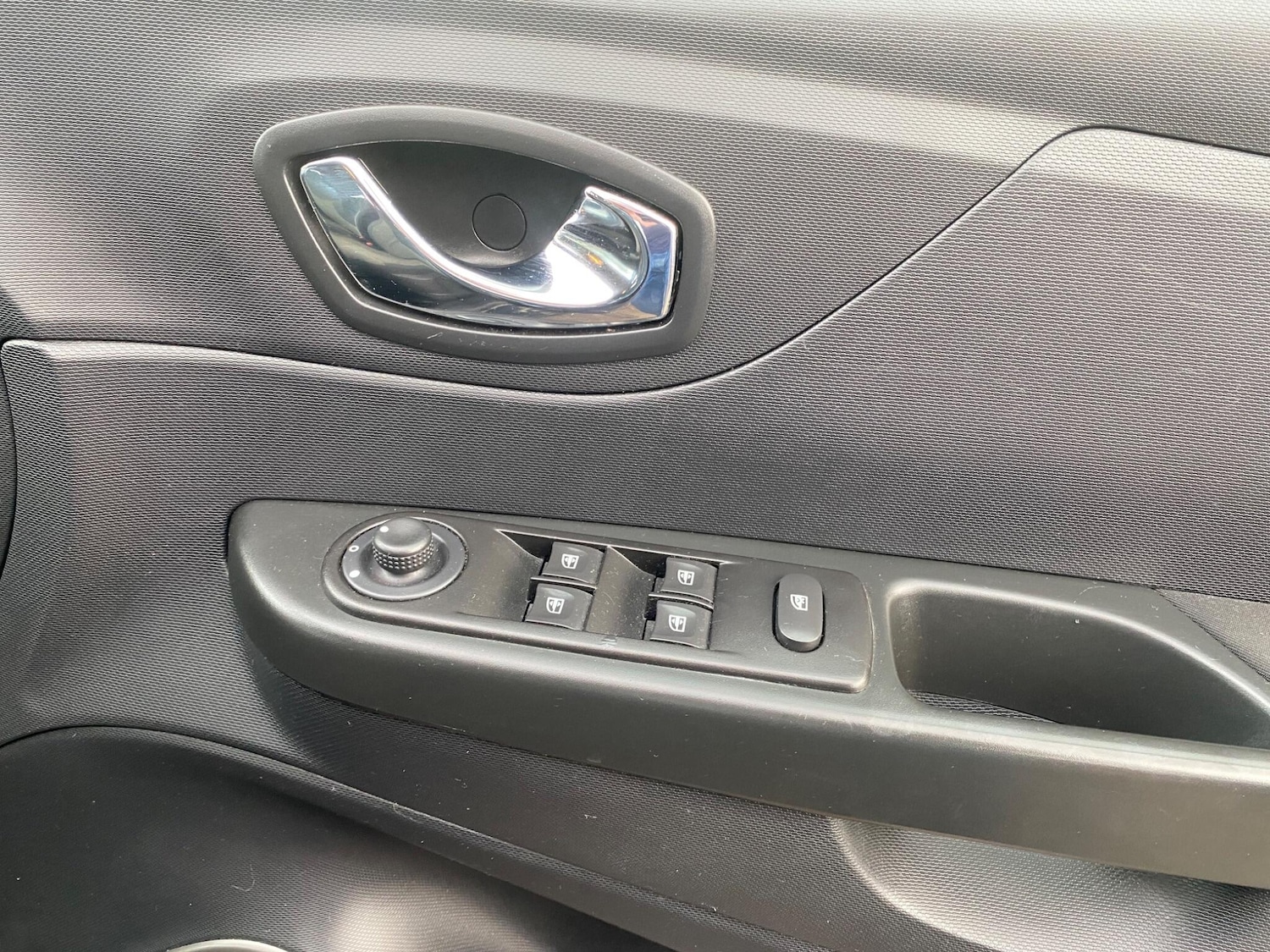 Used Renault Captur 2013 for sale - 78172215: Photo 23