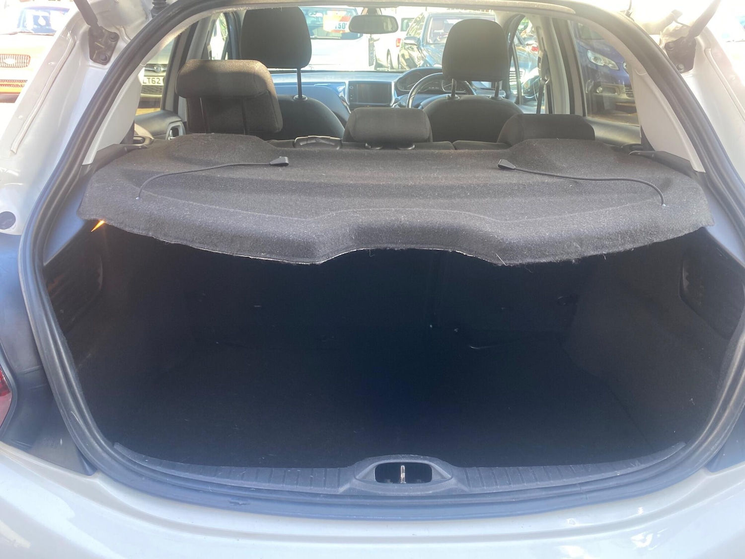 Used Peugeot 208 2018 for sale - 78172214: Photo 16