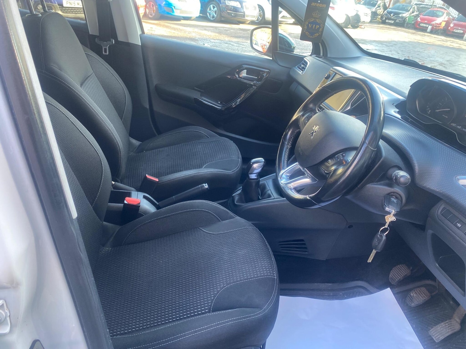 Used Peugeot 208 2018 for sale - 78172214: Photo 8
