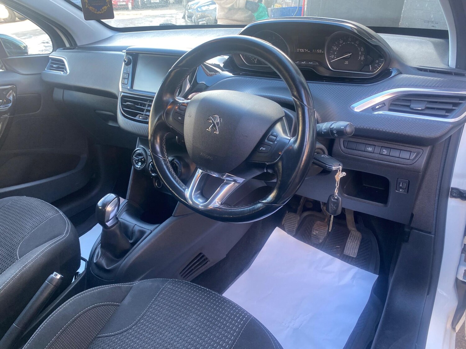 Used Peugeot 208 for sale - 77908705: Photo 11