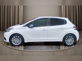 Used Peugeot 208 2018 for sale - 77908705: Photo