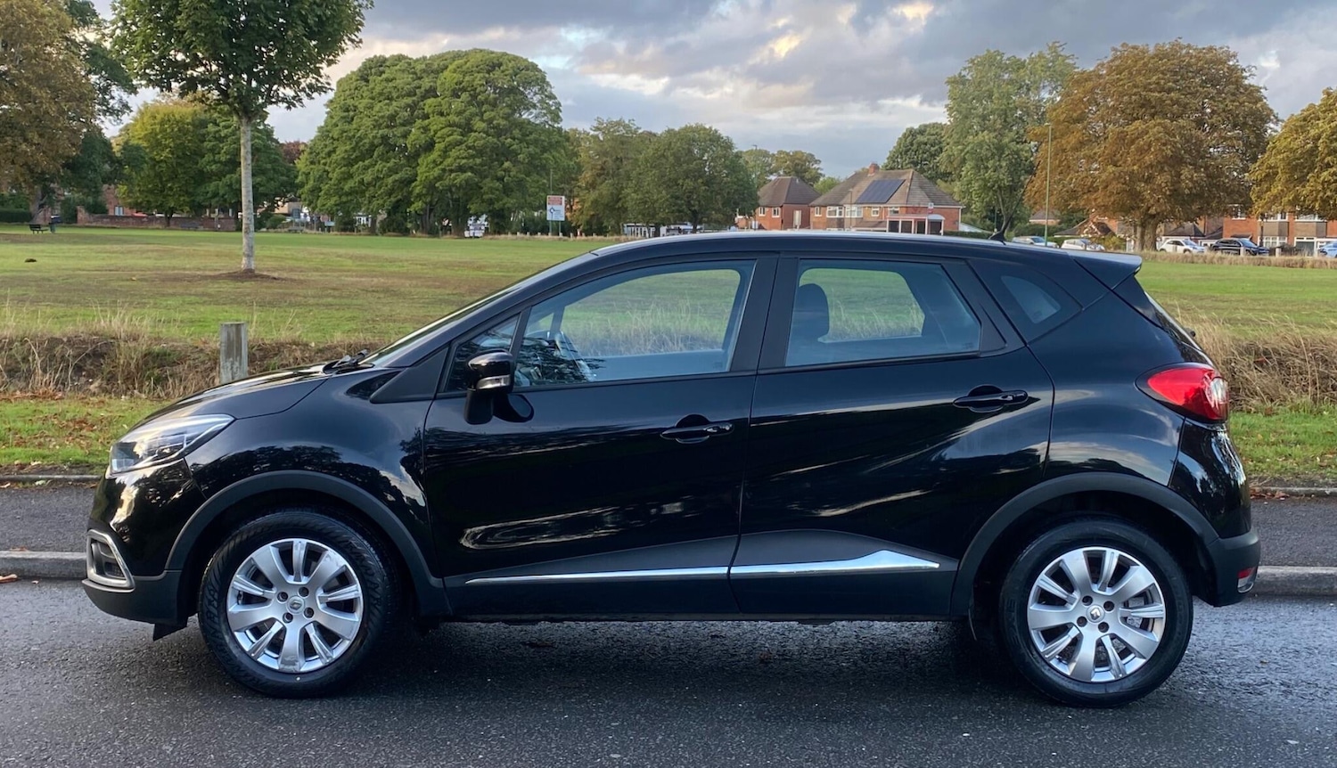 Used Renault Captur 2013 for sale - 77908689: Photo 5